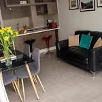 In Out Apartments Las Condes